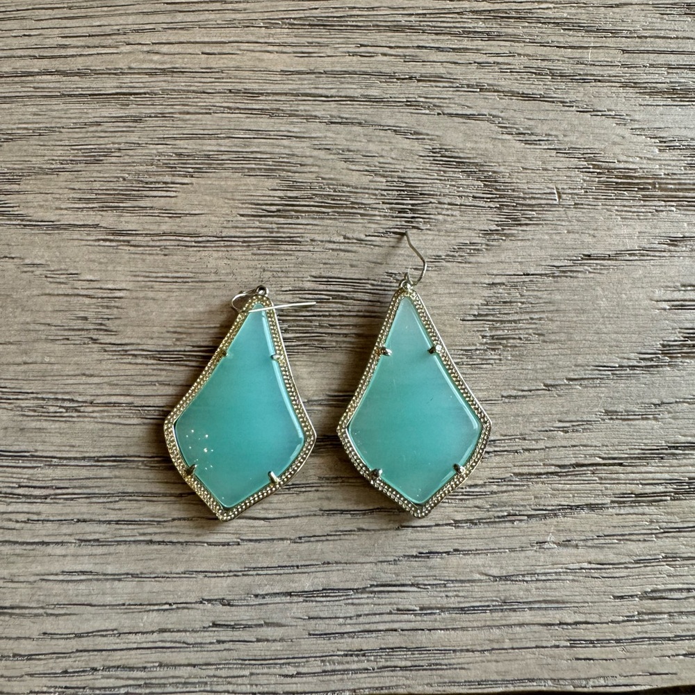 Kendra Scott Chalcedony earrings